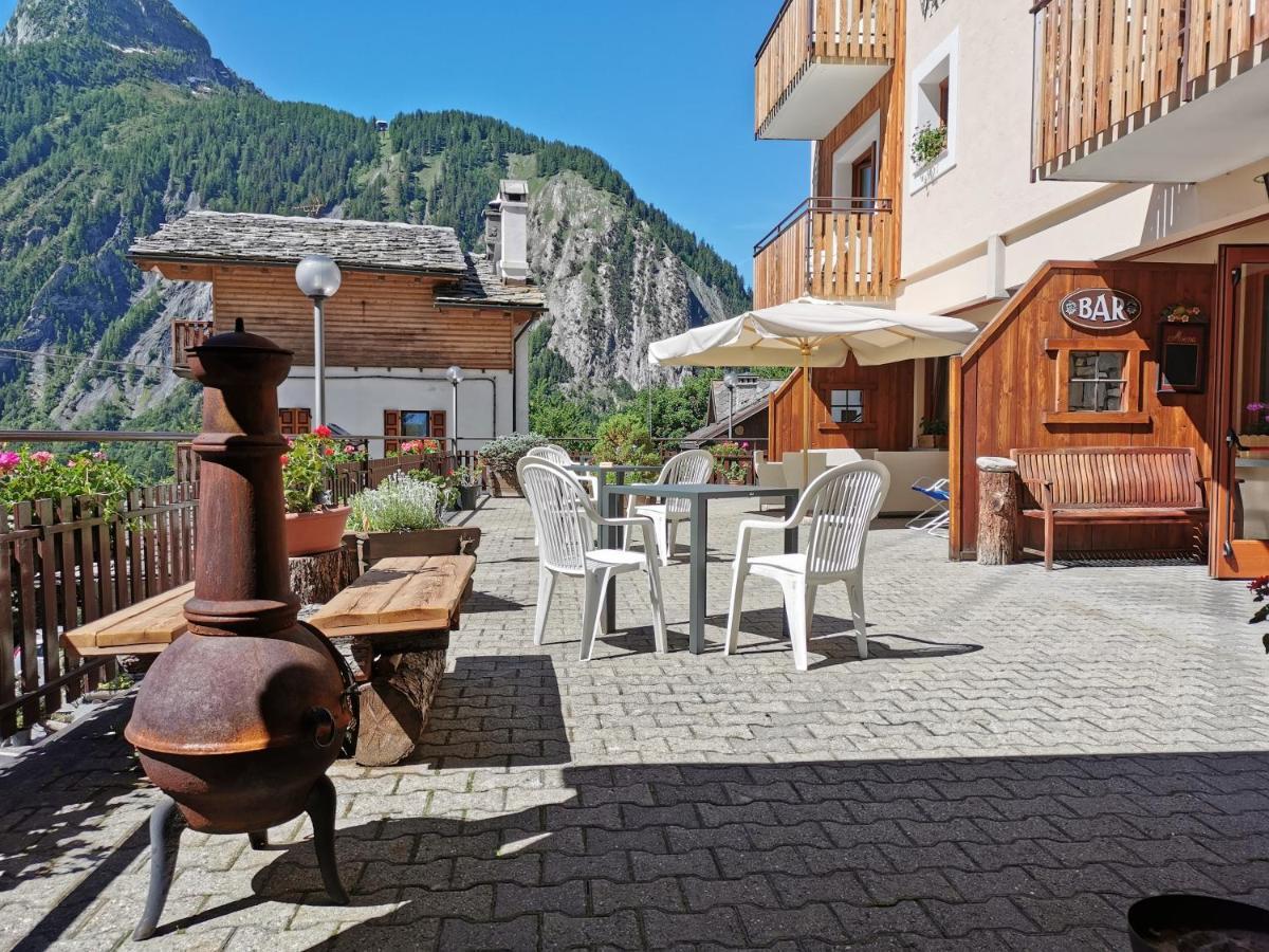 Hotel Vallee Blanche Курмайор Экстерьер фото