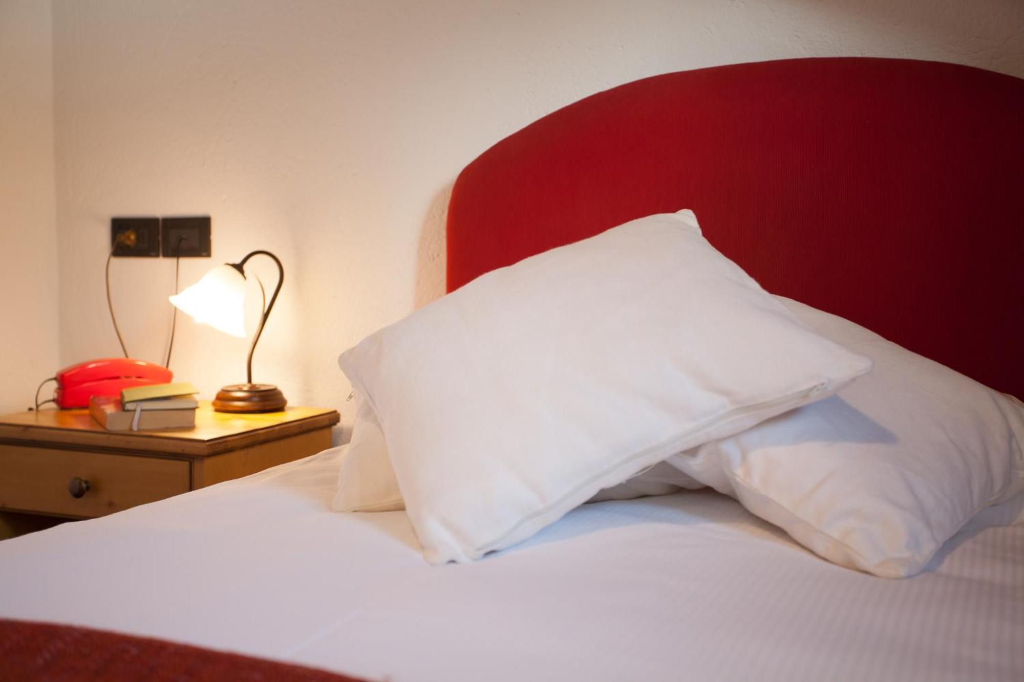 Hotel Vallee Blanche Курмайор Номер фото