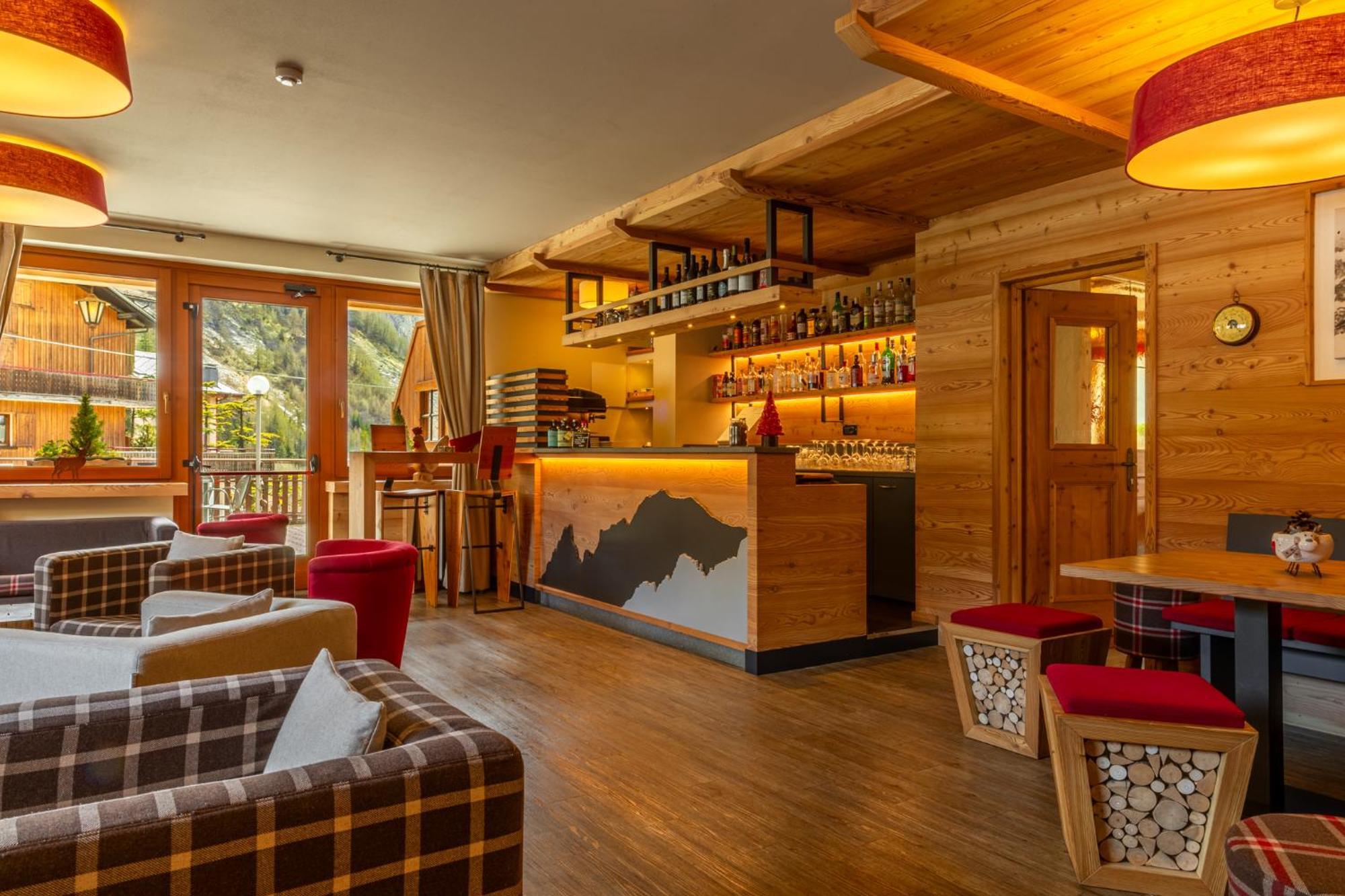 Hotel Vallee Blanche Курмайор Экстерьер фото